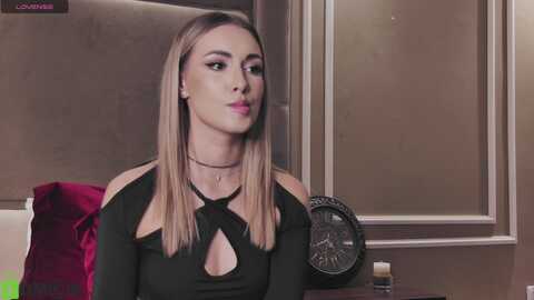 Media: kylieblaze Stripchat 2023-10-19 02:14:00