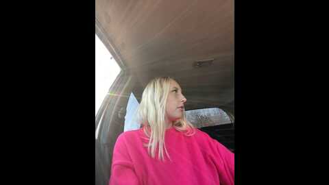 Media: merlindave Stripchat 2023-10-19 05:27:00