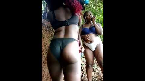 Media: rediant_two256 Stripchat 2023-10-19 13:28:00