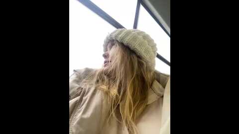 Media: sofiaadams Stripchat 2023-10-19 13:40:00
