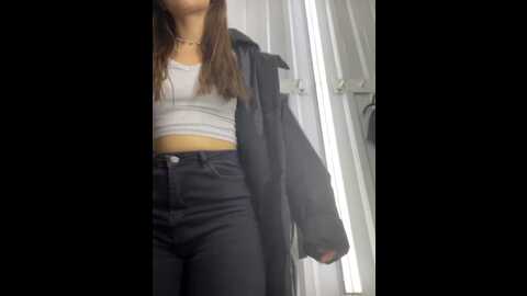 Media: angelinateller Stripchat 2023-10-20 06:03:00