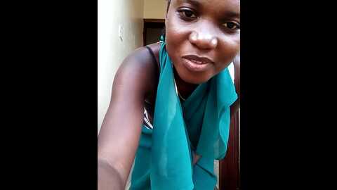 Media: holygrail001 Stripchat 2023-10-20 10:52:00
