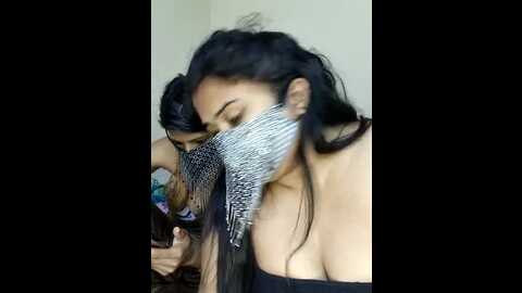 Media: indian_hotmilfs Stripchat 2023-10-20 10:36:00