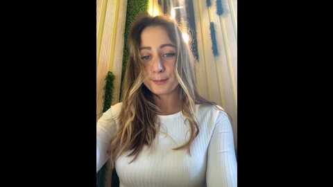 Media: puzdosia Stripchat 2023-10-20 01:44:00