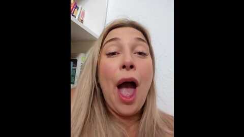Media: cherryauroraa Stripchat 2023-10-21 19:30:00
