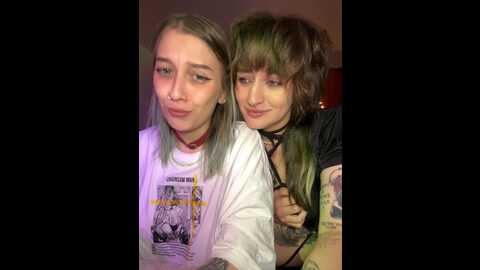 Media: dooubletroublee Stripchat 2023-10-20 23:38:00