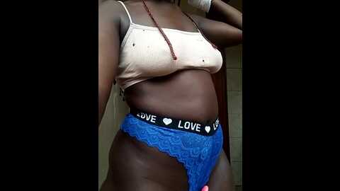 Media: holygrail001 Stripchat 2023-10-21 07:45:00
