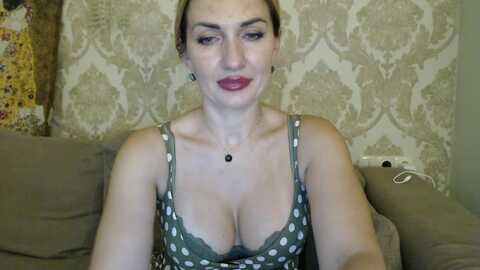 Media: mallinia Stripchat 2023-10-21 22:36:00