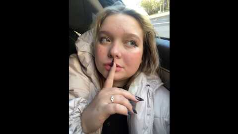 Media: sofiaadams Stripchat 2023-10-21 13:28:00