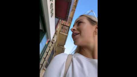 Media: streetdoll Stripchat 2023-10-21 14:10:00