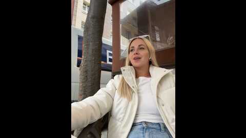 Media: streetdoll Stripchat 2023-10-21 15:58:00