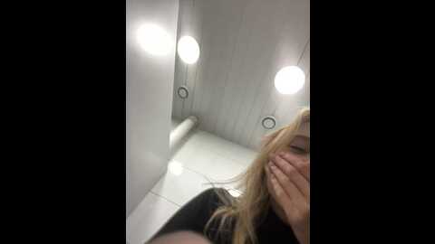 Media: _angelari_ Stripchat 2023-10-22 17:40:00