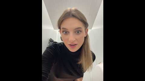 Media: _angelari_ Stripchat 2023-10-22 19:40:00