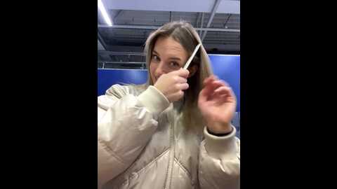 Media: _angelari_ Stripchat 2023-10-22 21:04:00