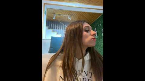 alisonn_parker1 @ stripchat on 20231022