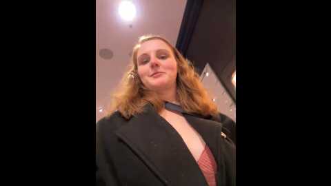 gingersnap33 @ stripchat on 20231022