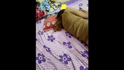 Media: indian_hotmilfs Stripchat 2023-10-22 04:16:00