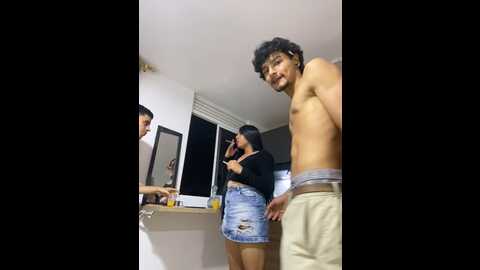 Media: melisa_g Stripchat 2023-10-22 09:02:00
