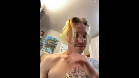 Media: mikittyy Stripchat 2023-10-22 11:29:00
