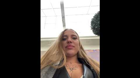 Media: pinkstar_ Stripchat 2023-10-22 07:48:00