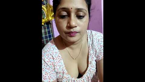 Media: sexy_mona56 Stripchat 2023-10-22 18:23:00