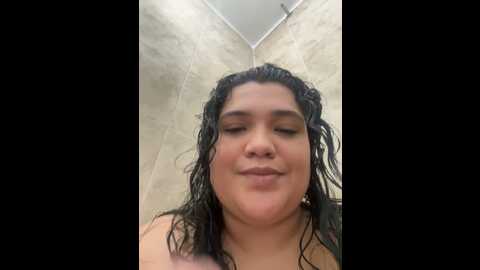 Media: sweetmuslim01 Stripchat 2023-10-22 18:19:00