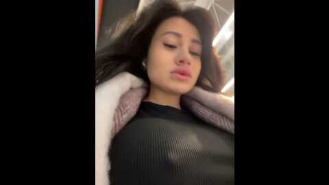 Media: wet__bunny Stripchat 2023-10-22 09:12:00