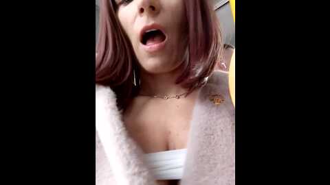 Media: brilliant_queen1 Stripchat 2023-10-23 23:04:00