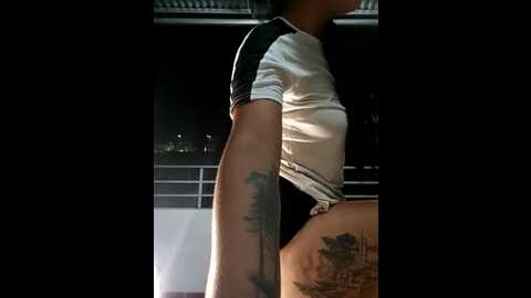 Media: sweetsin2 Stripchat 2023-10-23 00:00:00