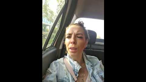 Media: almmaxxxx Stripchat 2023-10-24 07:20:00