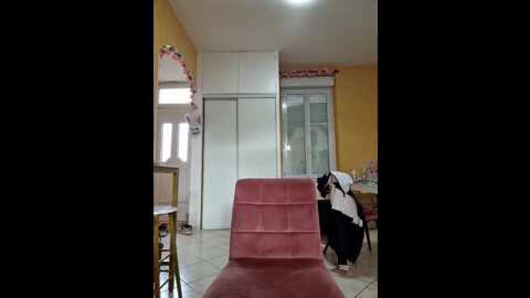 Media: daisy_michto_officiel Stripchat 2023-10-24 10:46:00