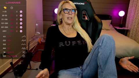 Media: fitcougar Stripchat 2023-10-24 01:16:00