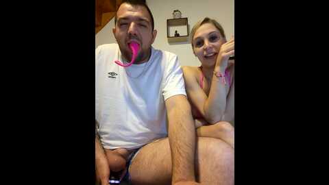Media: jennyy256 Stripchat 2023-10-24 15:01:00