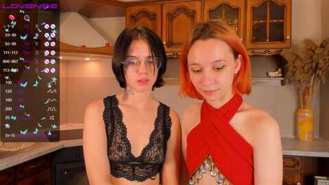 Media: kamilarof Stripchat 2023-10-24 02:07:00