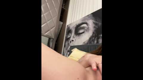 Media: lady_miaolson Stripchat 2023-10-24 06:41:00