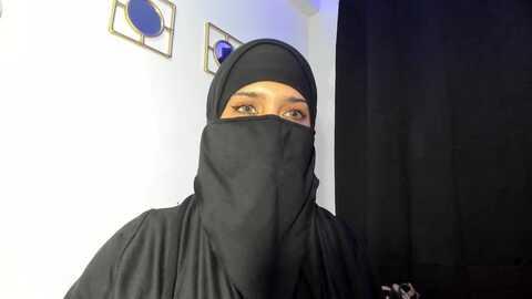 Media: olaya_abdala Stripchat 2023-10-24 01:38:00