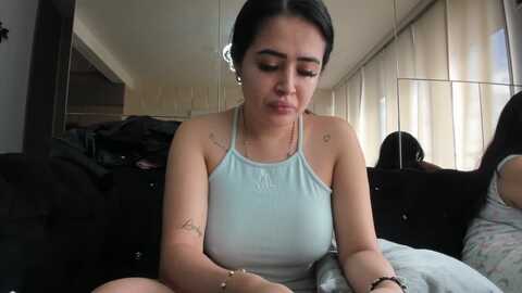 Media: sara_fun Stripchat 2023-10-24 13:01:00