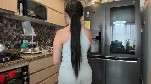 Media: sara_fun Stripchat 2023-10-24 15:09:00