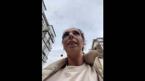 Media: almmaxxxx Stripchat 2023-10-25 06:15:00