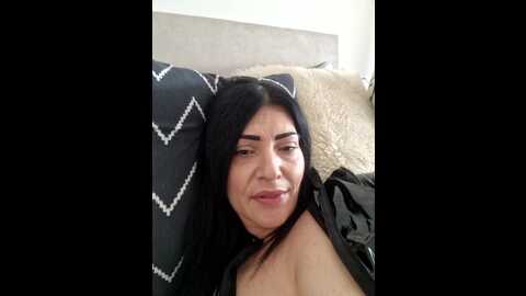Media: aryasummers Stripchat 2023-10-25 14:28:00