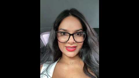 Media: cataleyarusso Stripchat 2023-10-25 18:40:00