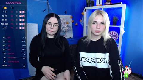 hot_chickss @ stripchat on 20231025