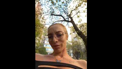 lina_carter @ stripchat on 20231025