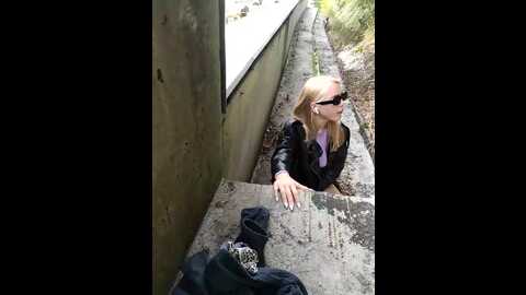 Media: two_hot_cats_love Stripchat 2023-10-25 11:48:00