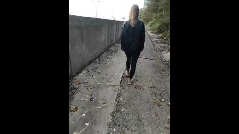 Media: two_hot_cats_love Stripchat 2023-10-25 13:24:00