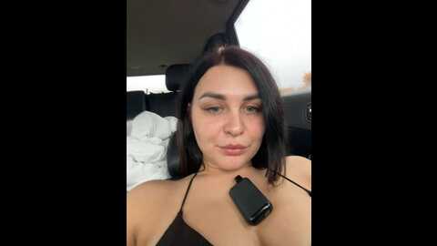 Media: __mollylee__ Stripchat 2023-10-26 13:02:00