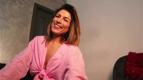 Media: misslullu Stripchat 2023-10-26 08:30:00