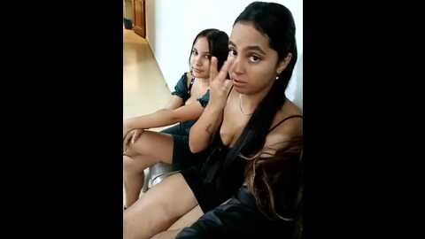 Media: sweetsinkim Stripchat 2023-10-25 23:44:00