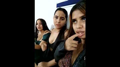 Media: sweetsinkim Stripchat 2023-10-25 23:47:00
