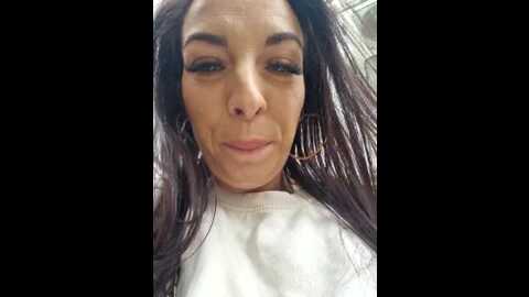 Media: almmaxxxx Stripchat 2023-10-27 07:02:00